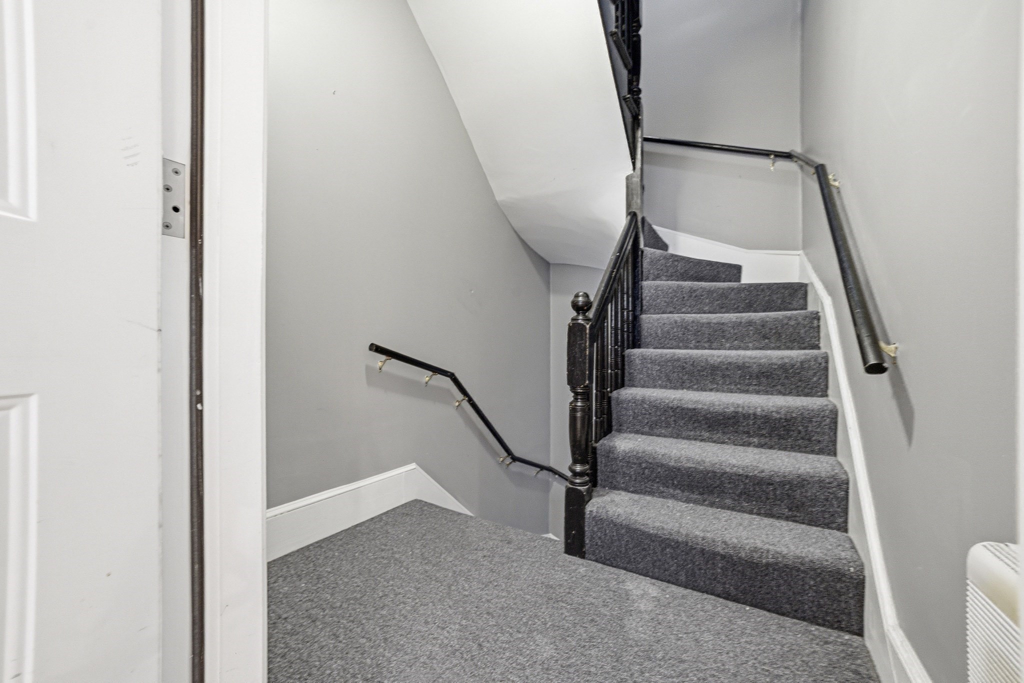 5 Mount Vernon St # 2