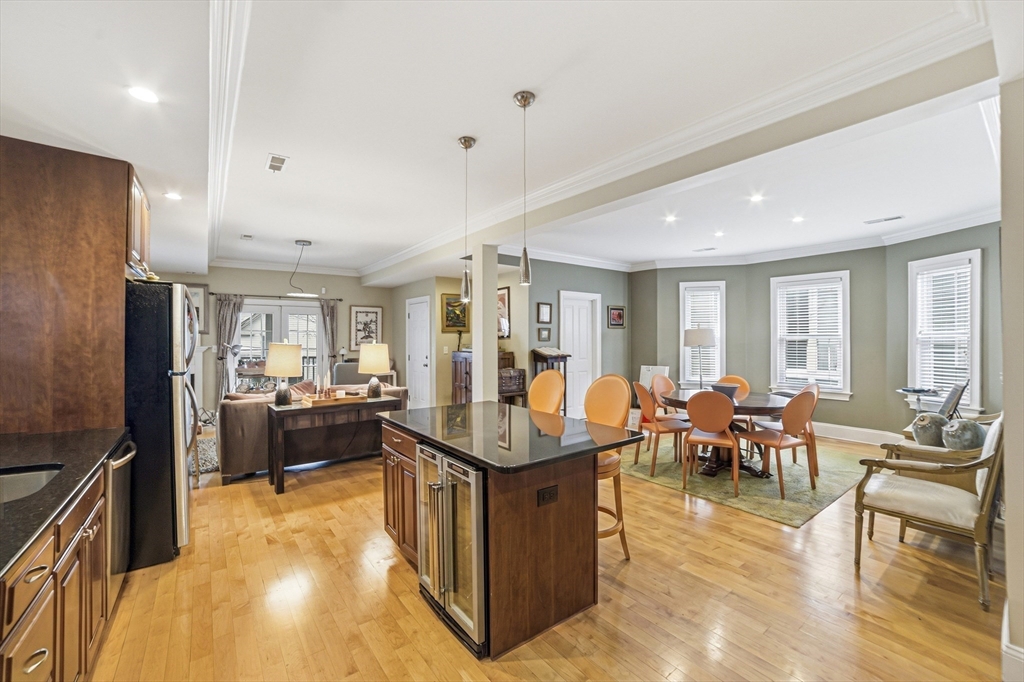 5 Mount Vernon St # 2
