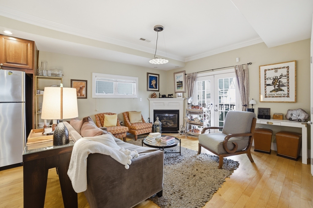 5 Mount Vernon St # 2