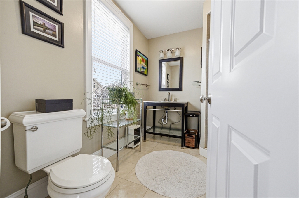 5 Mount Vernon St # 2