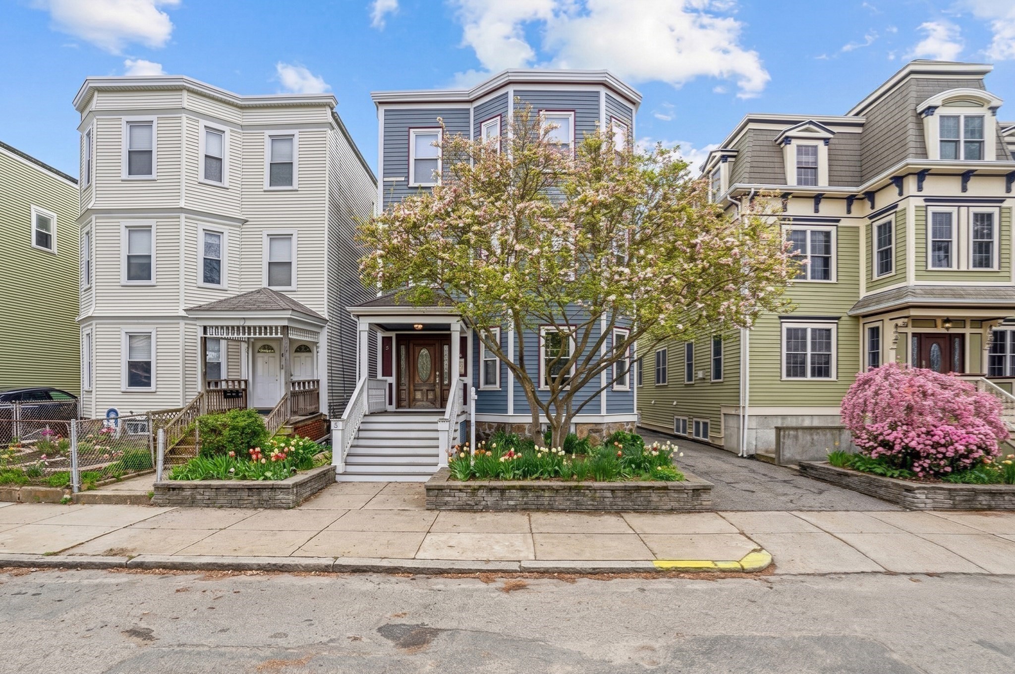 5 Mount Vernon St # 2