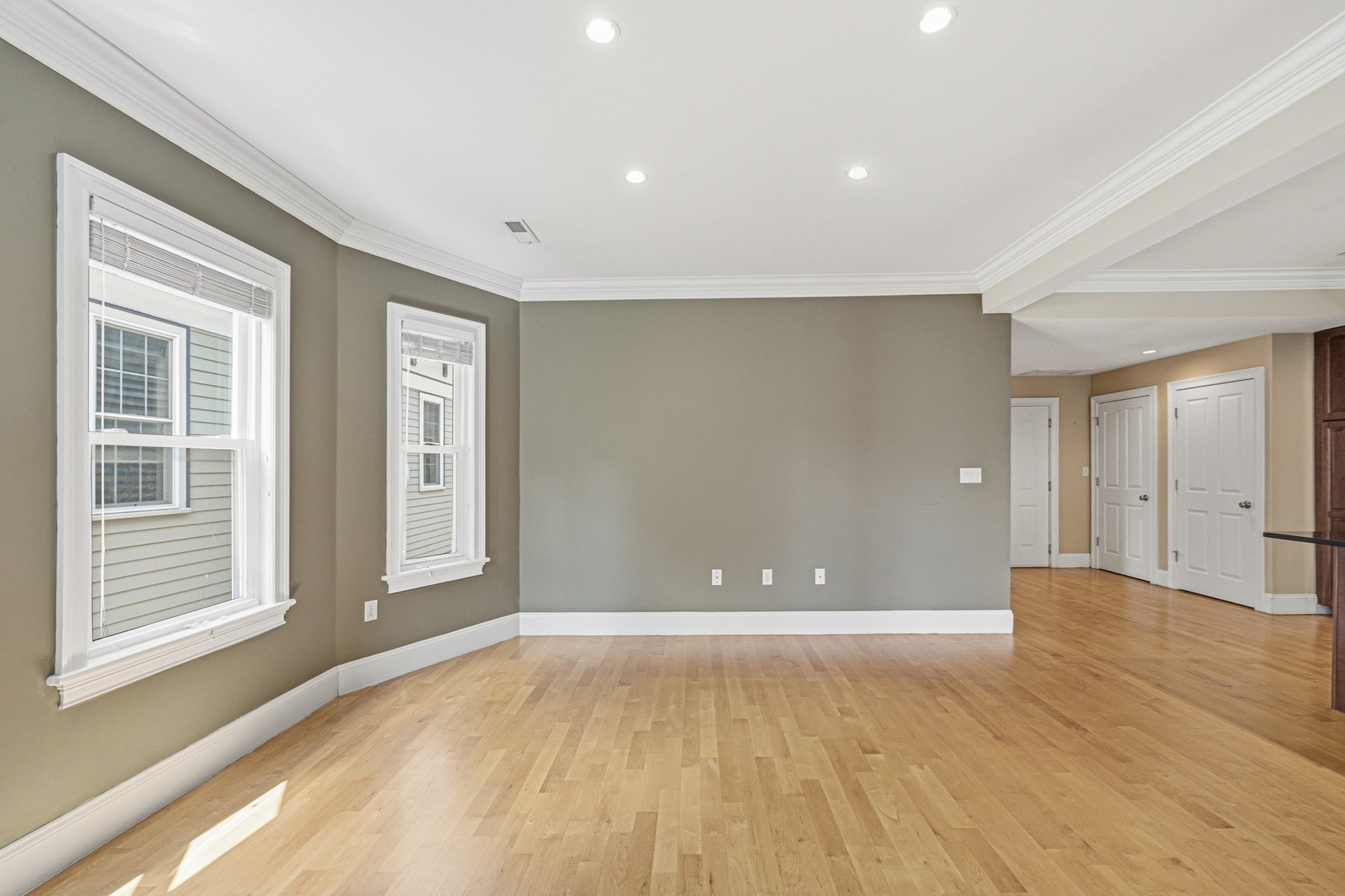 5 Mount Vernon St # 2