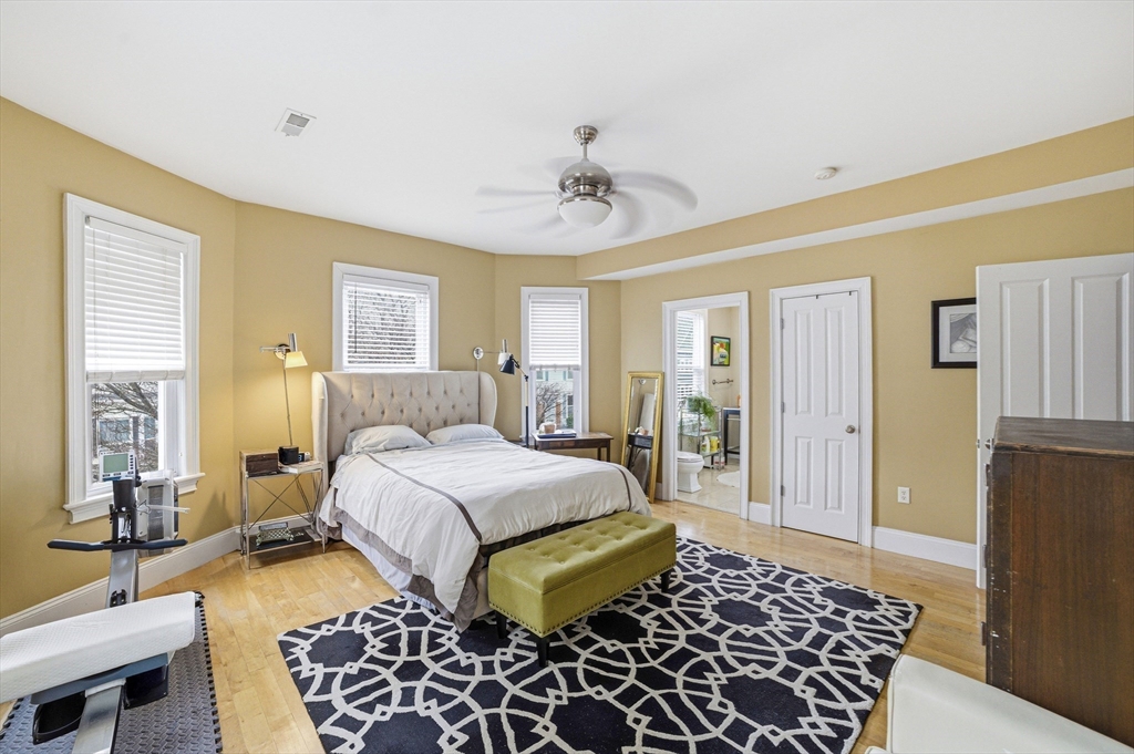 5 Mount Vernon St # 2