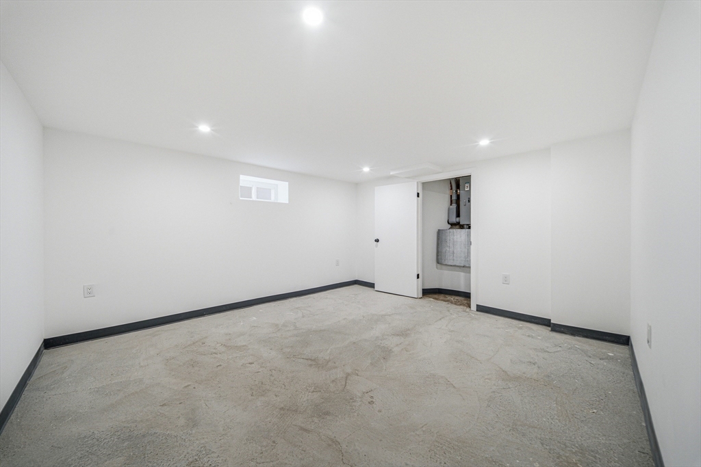 20 Wentworth St