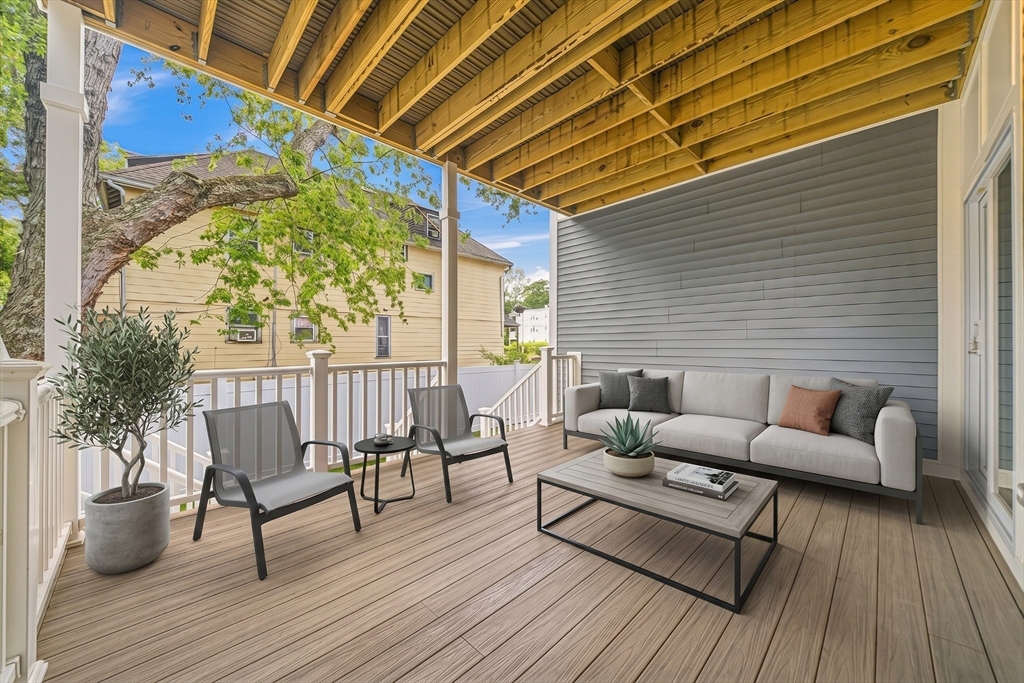 20 Wentworth St