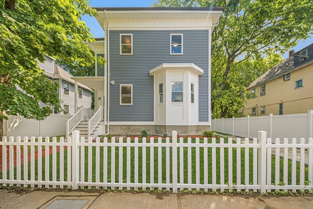20 Wentworth St