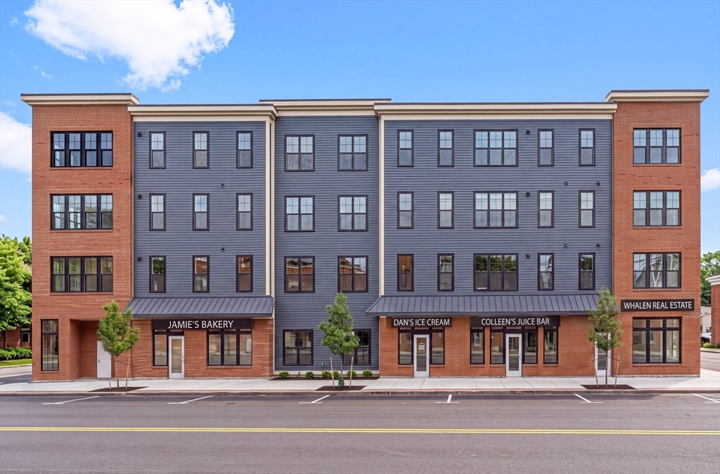 596 Washington St # 202