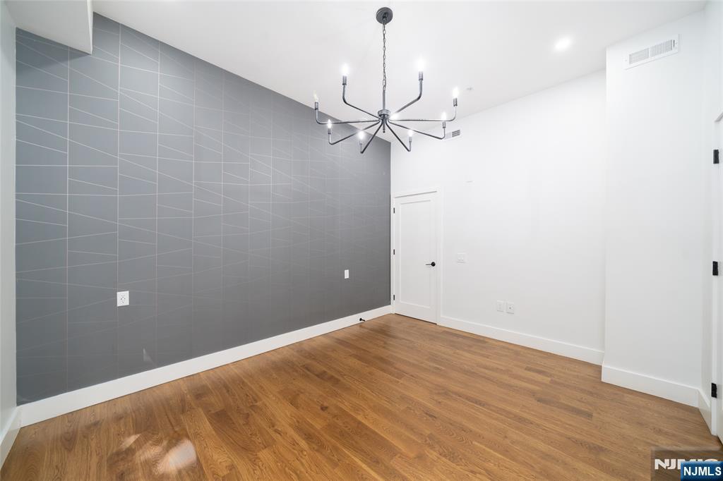 67 Virginia Avenue, Apt 1