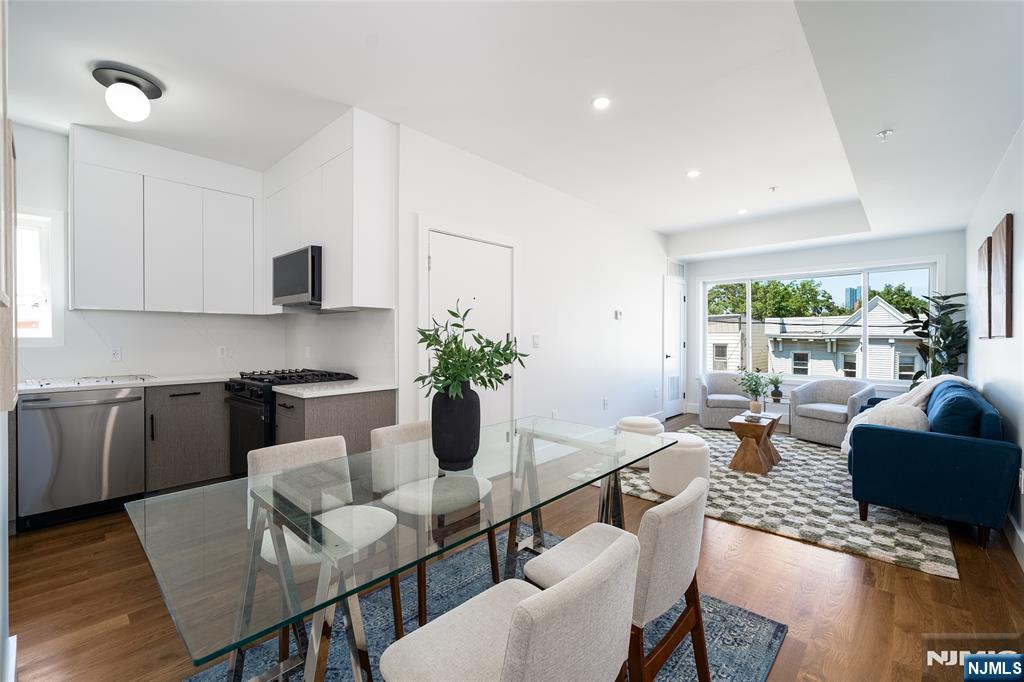 67 Virginia Avenue 2
