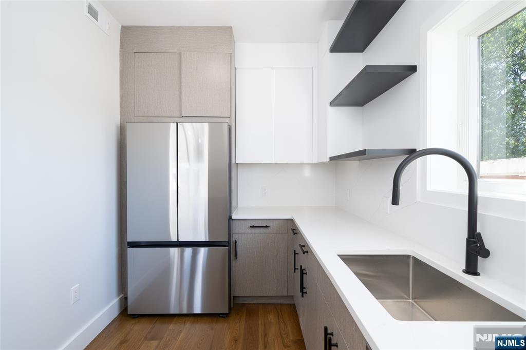 67 Virginia Avenue 2