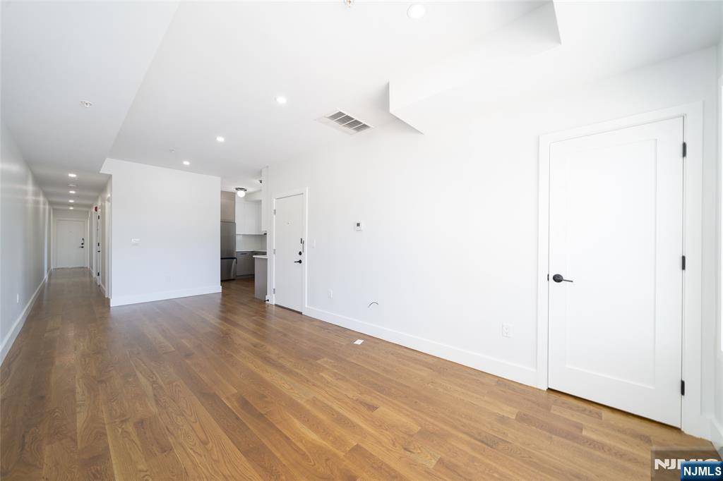 67 Virginia Avenue 4