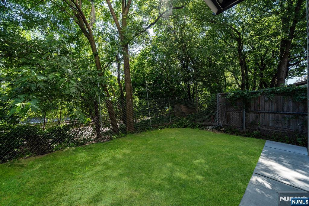 67 Virginia Avenue 4