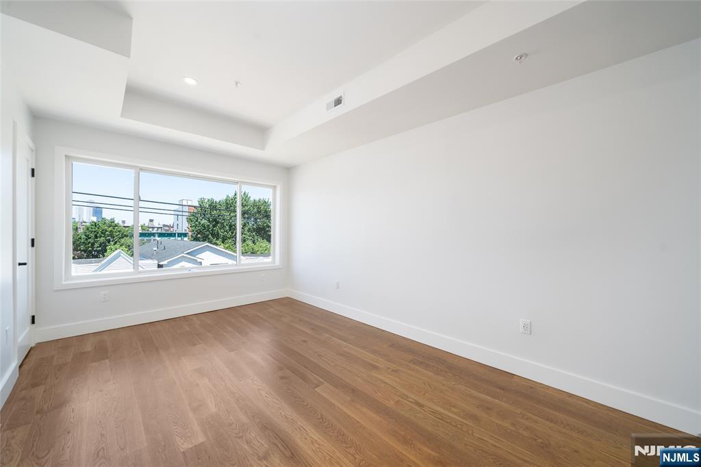 67 Virginia Avenue 4