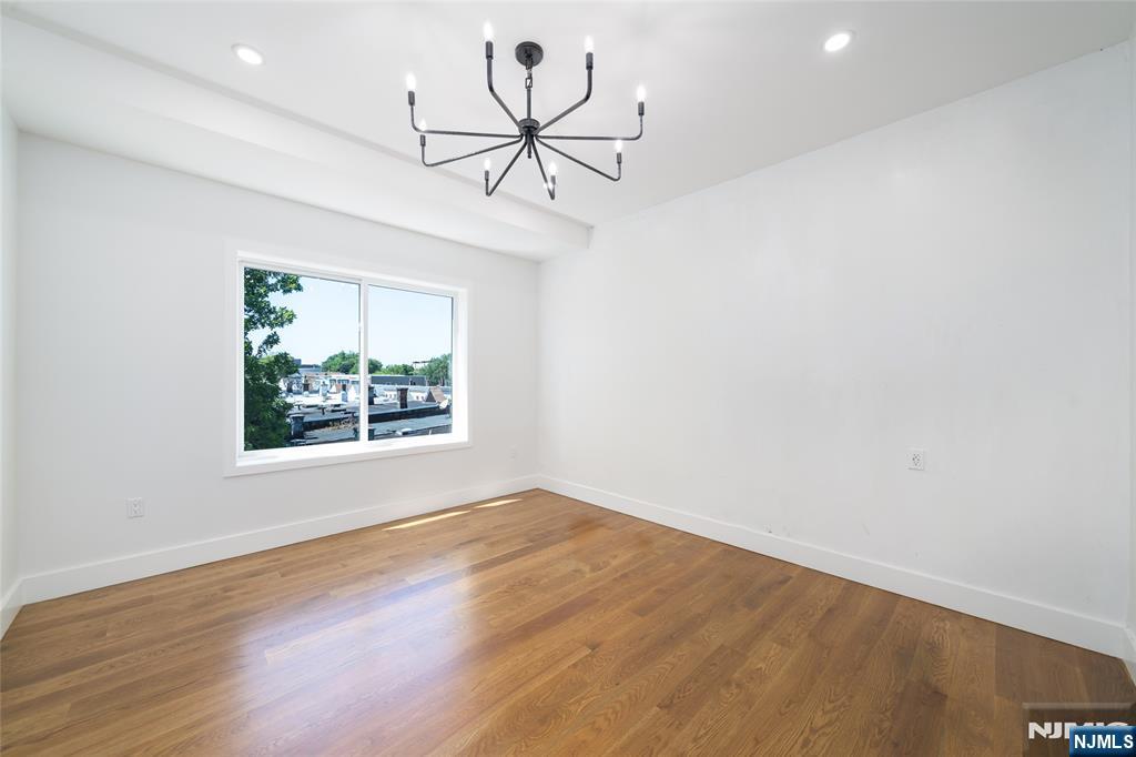 67 Virginia Avenue 4