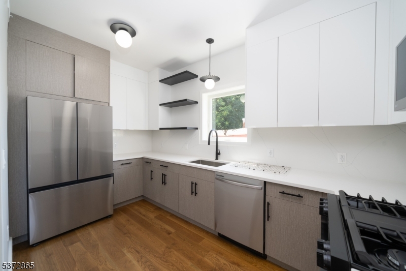 67 Virginia Ave 3
