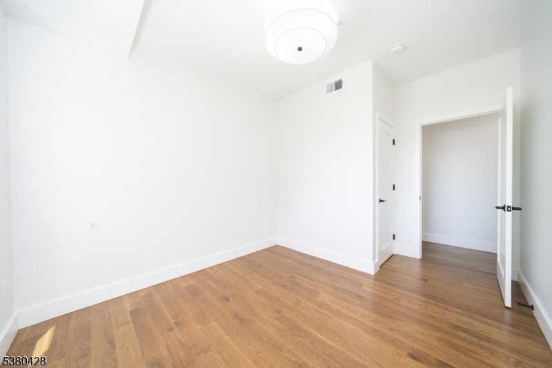 67 Virginia Ave 4
