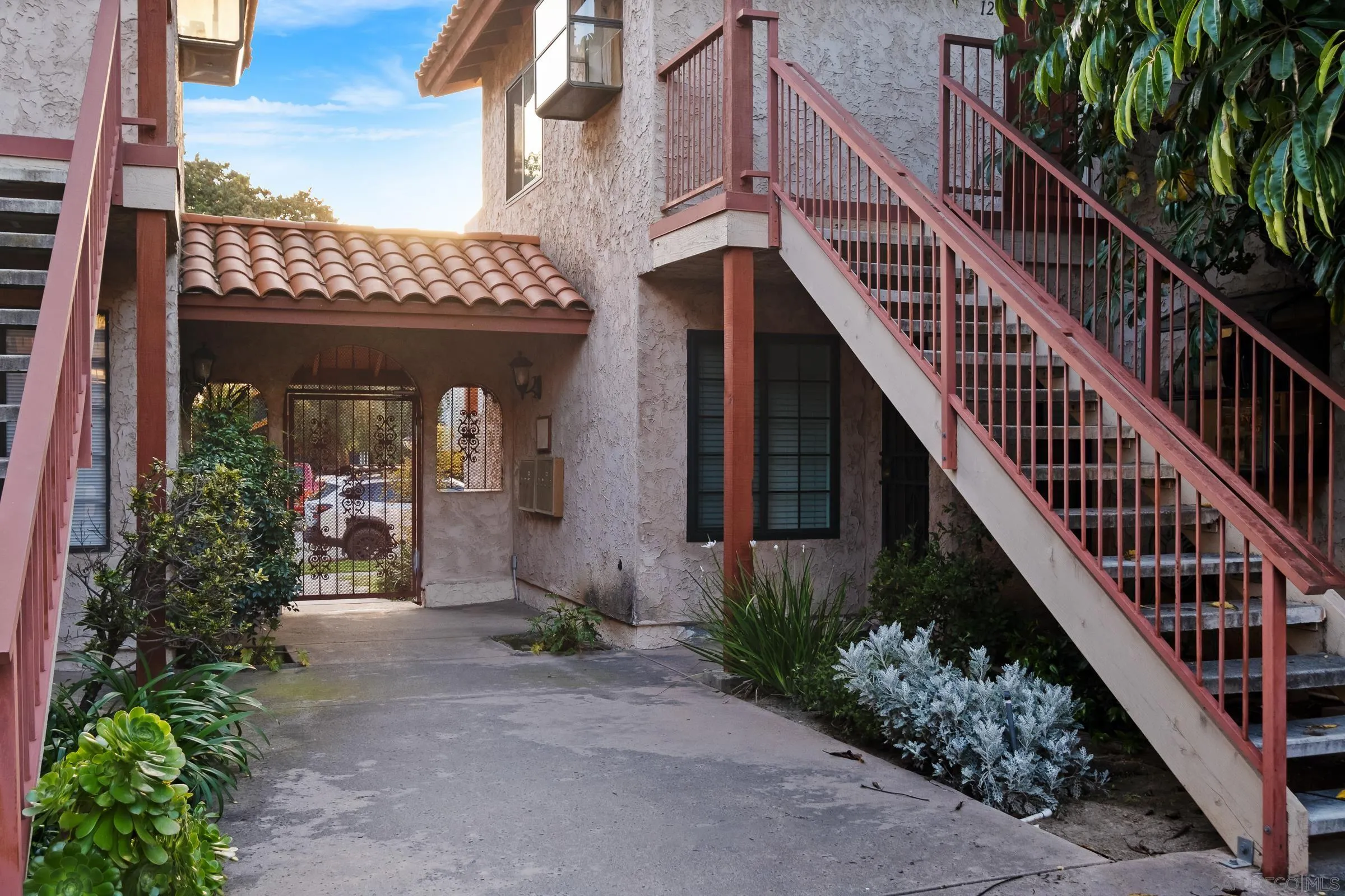 4161 34th St Unit 11