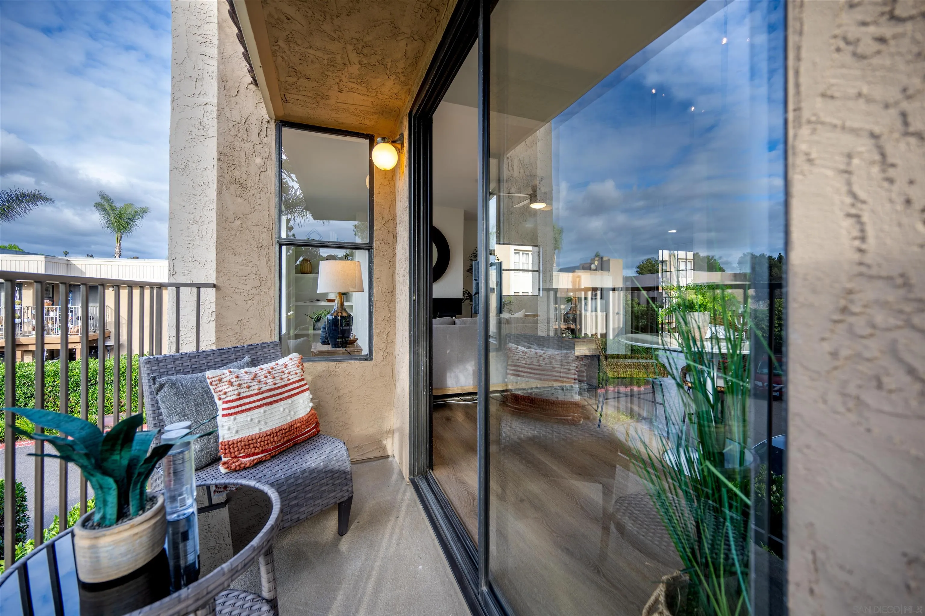 1748 Via Las Palmas Unit 20