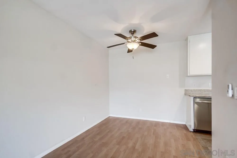 12716 Lakeshore Dr Unit L