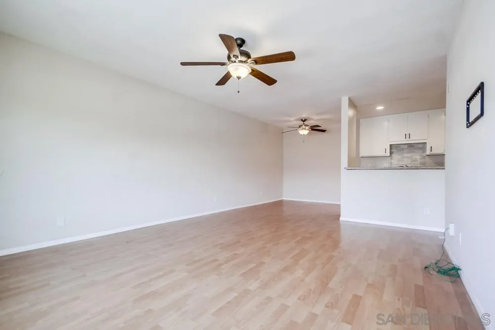 12716 Lakeshore Dr Unit L