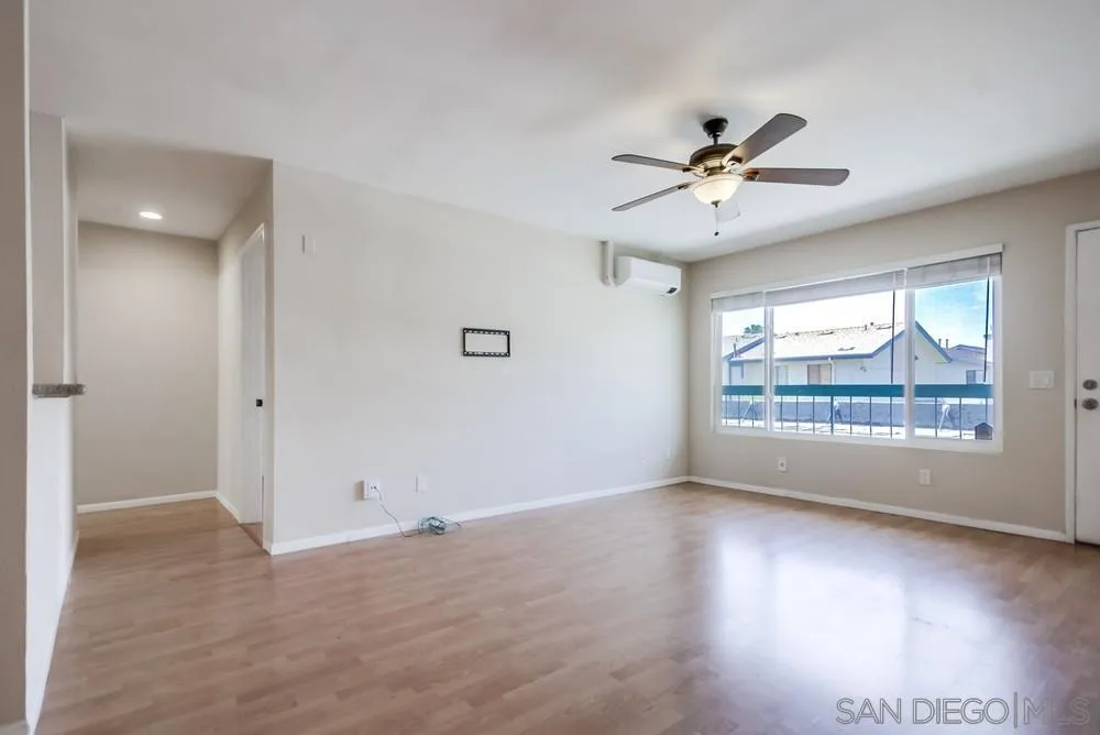 12716 Lakeshore Dr Unit L