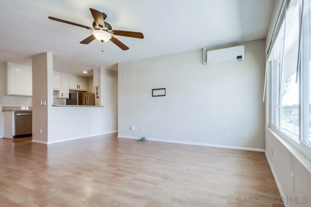 12716 Lakeshore Dr Unit L