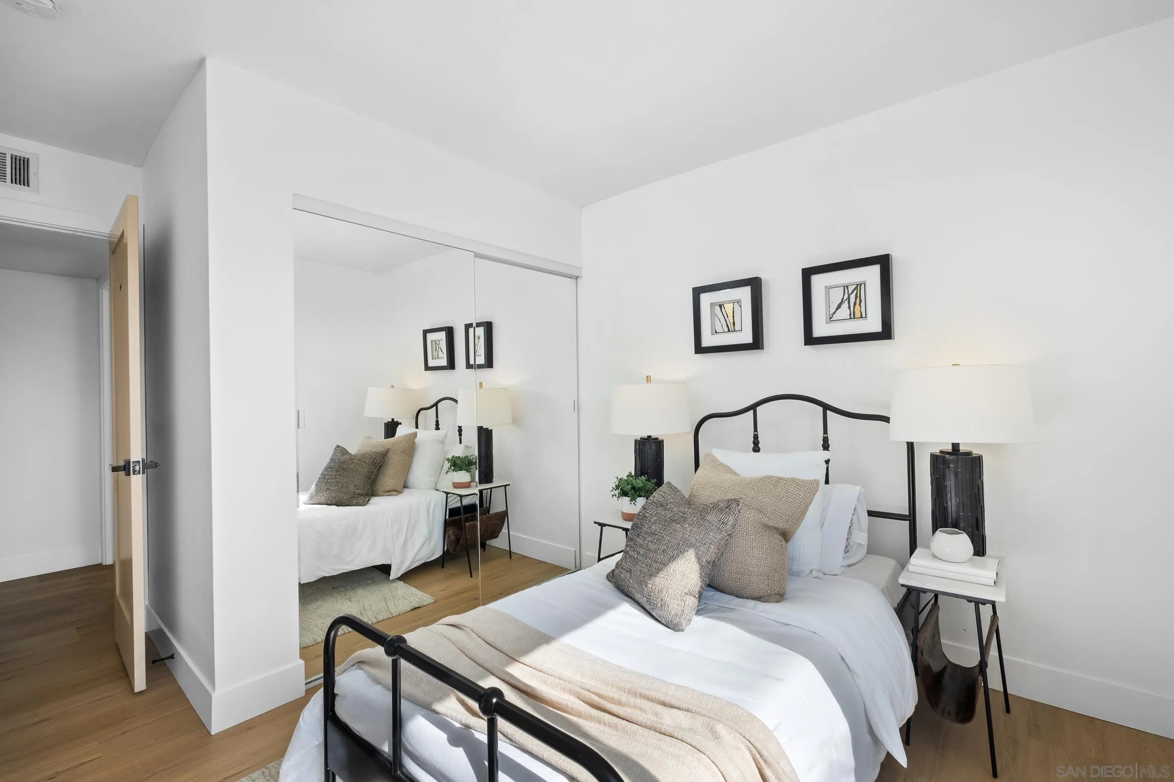 475 N Midway Dr Unit 214