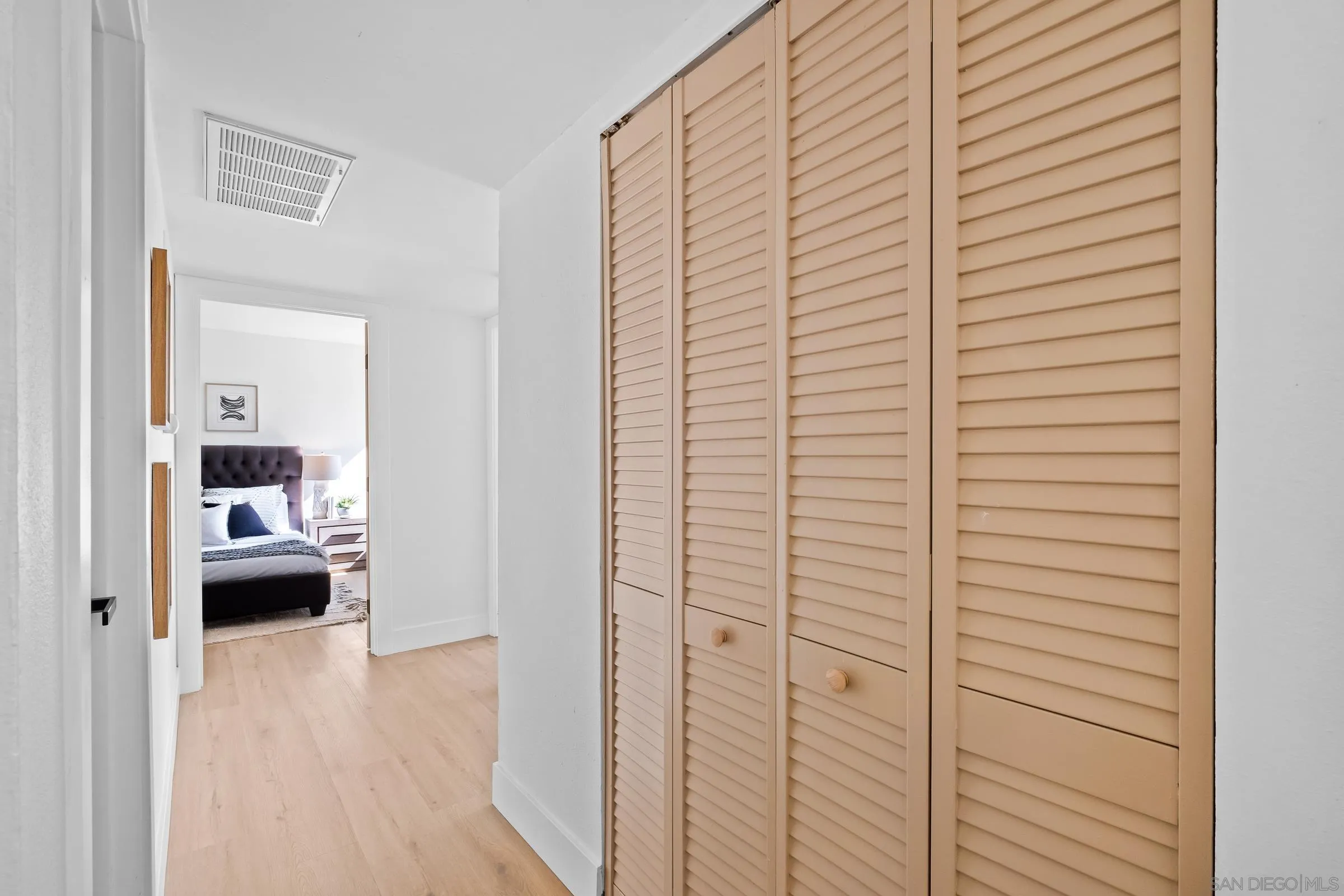 475 N Midway Dr Unit 214