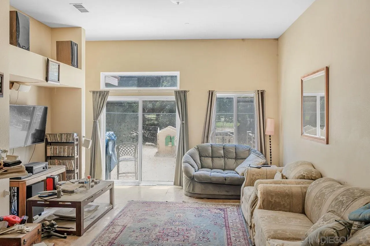 32452 Evening Primrose Trl