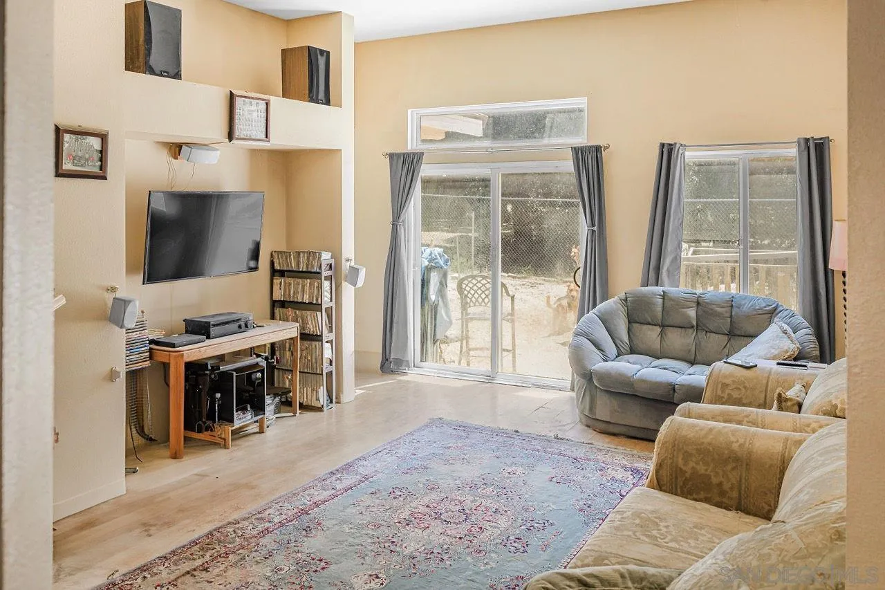 32452 Evening Primrose Trl