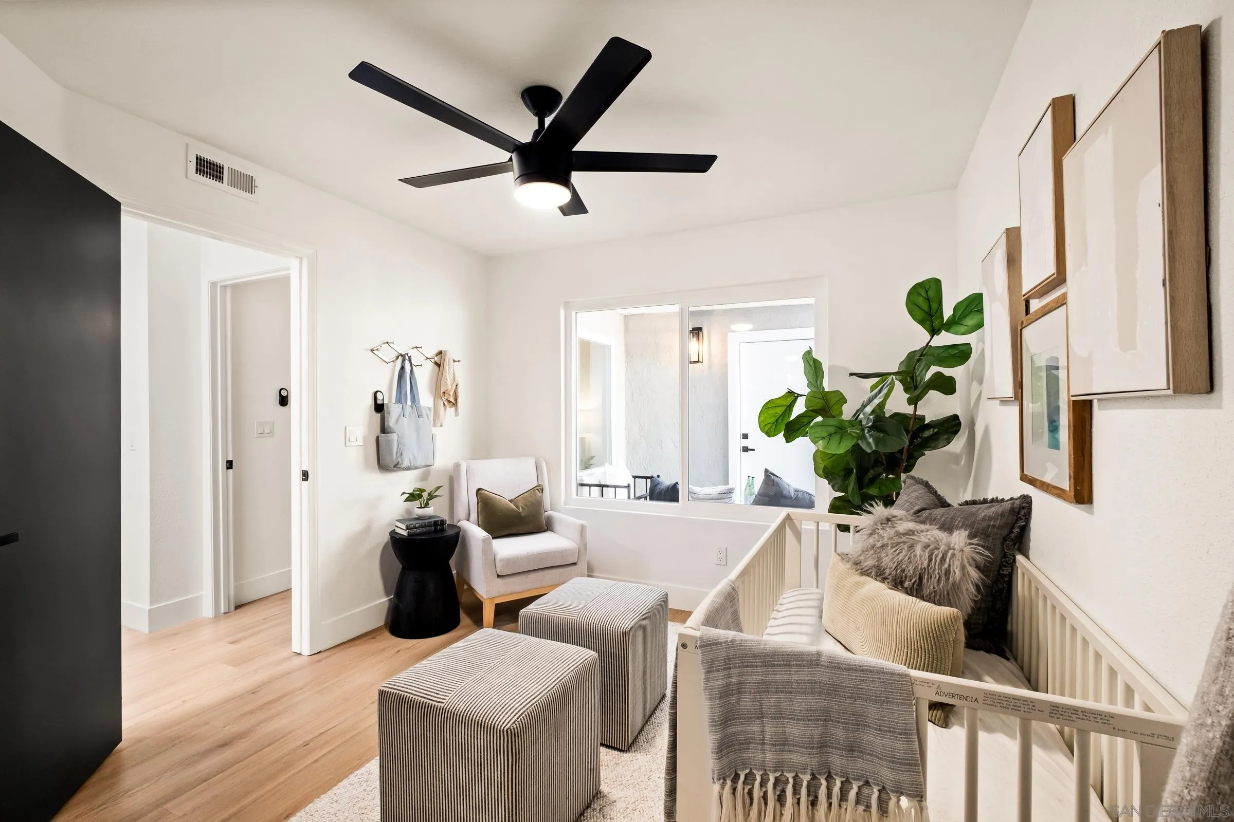 1527 Camino Linda Dr