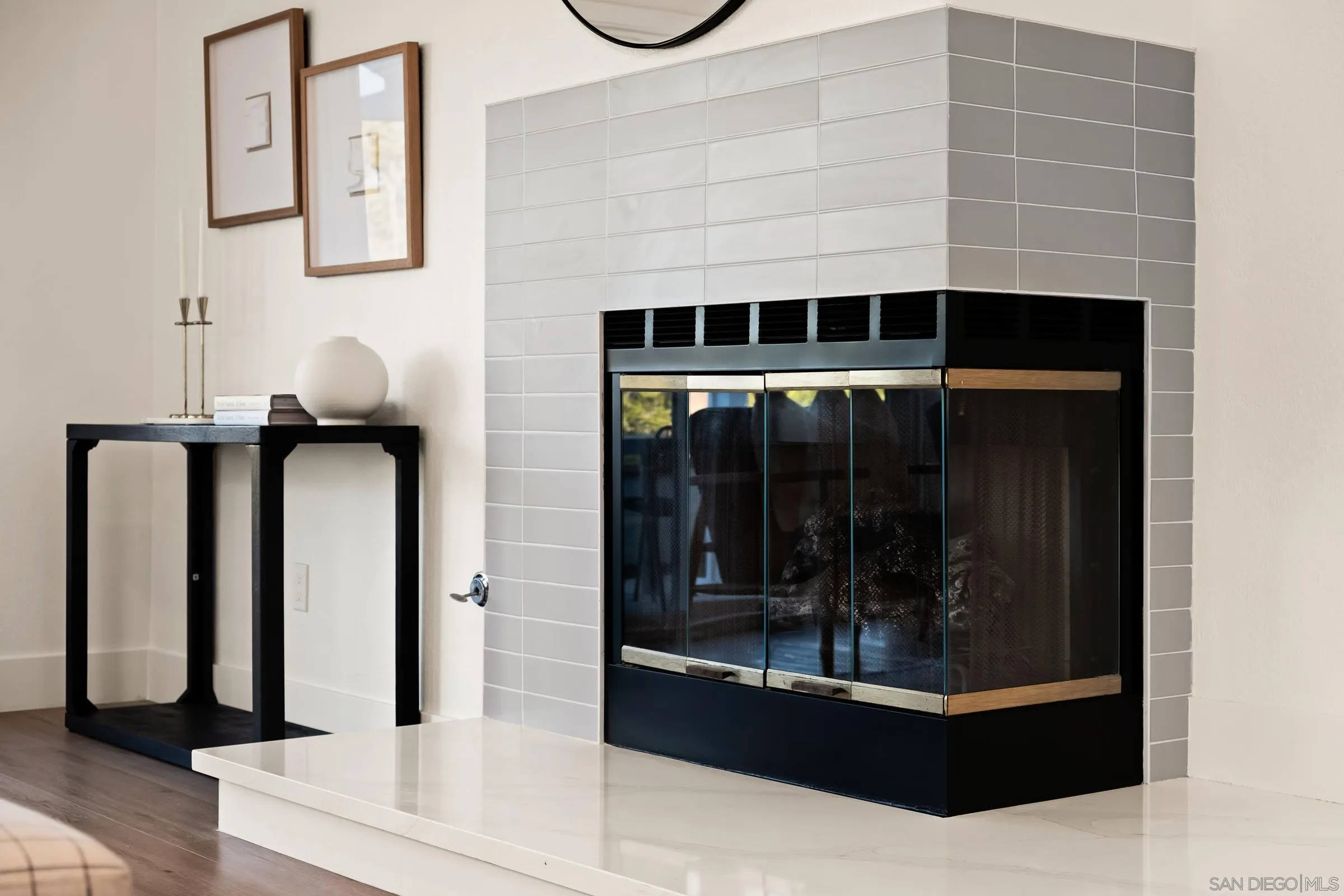 1527 Camino Linda Dr