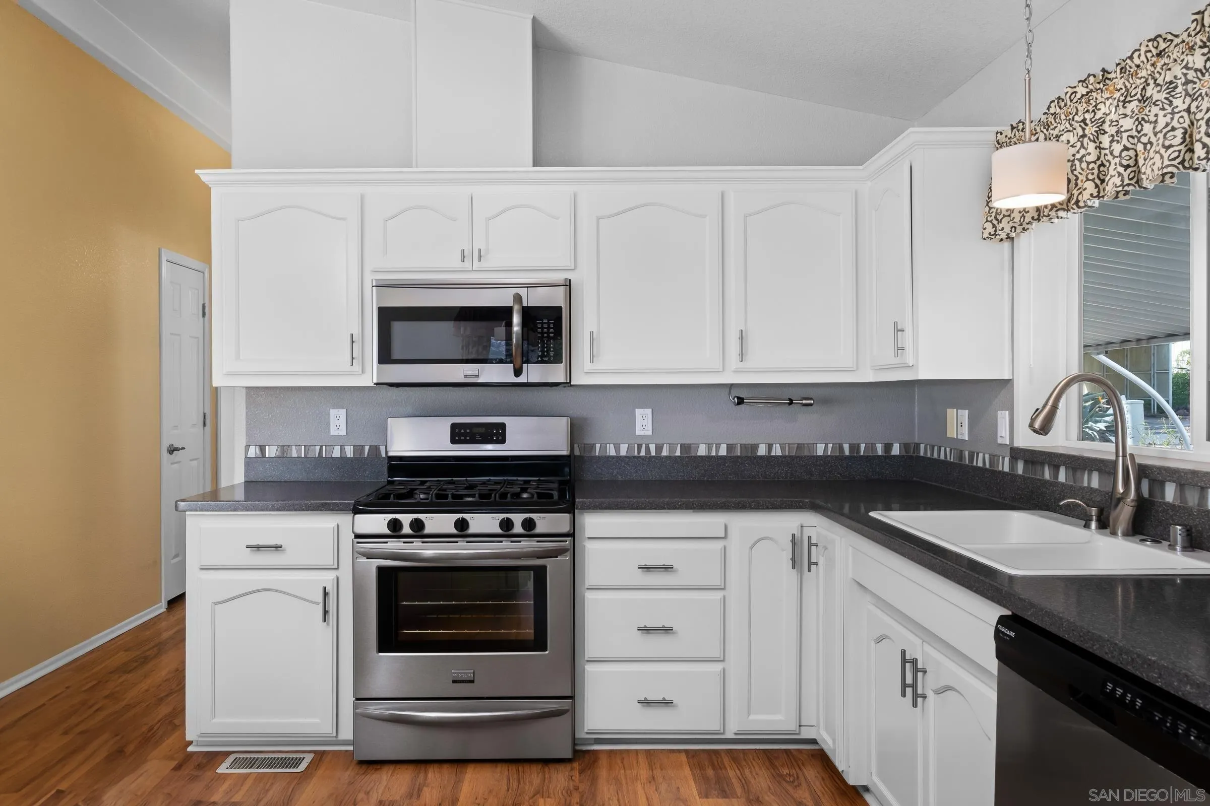 525 W W El Norte Pkwy Unit Spc 340