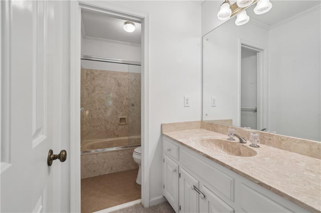 11665 Mountain Laurel Drive