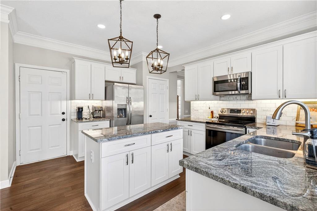 1080 Barrington Landing Court