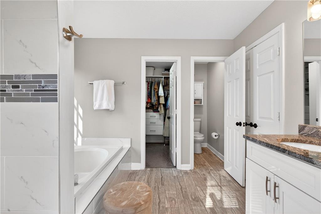 1080 Barrington Landing Court