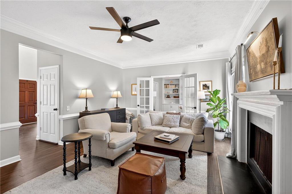 1080 Barrington Landing Court