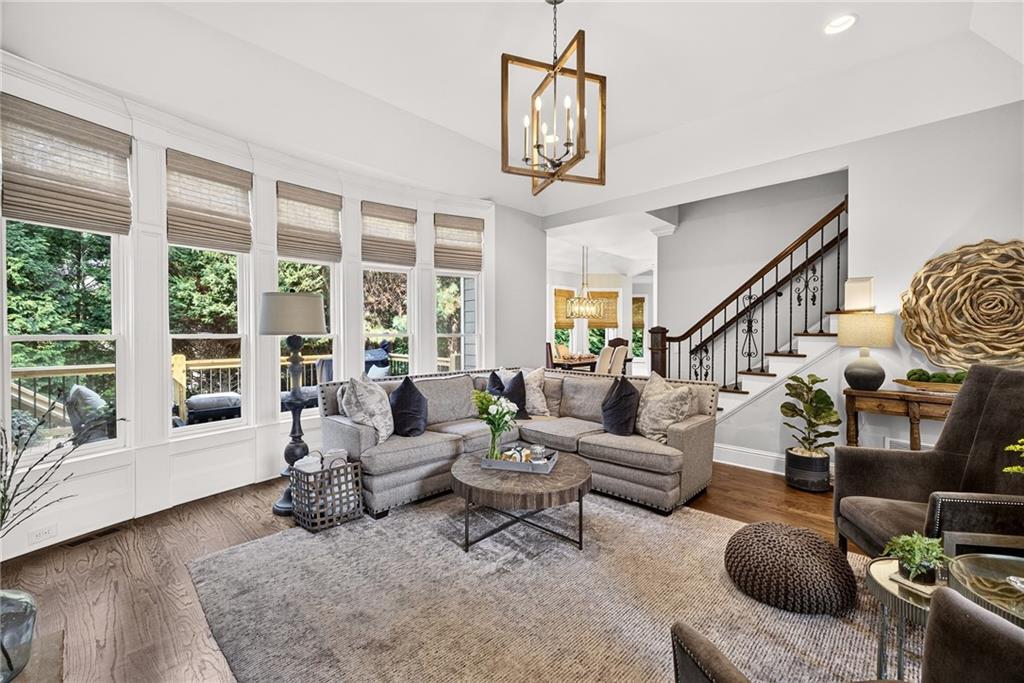 302 Moss Court