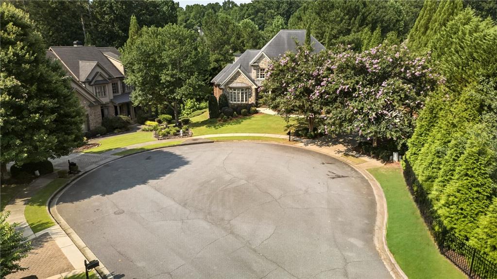 302 Moss Court