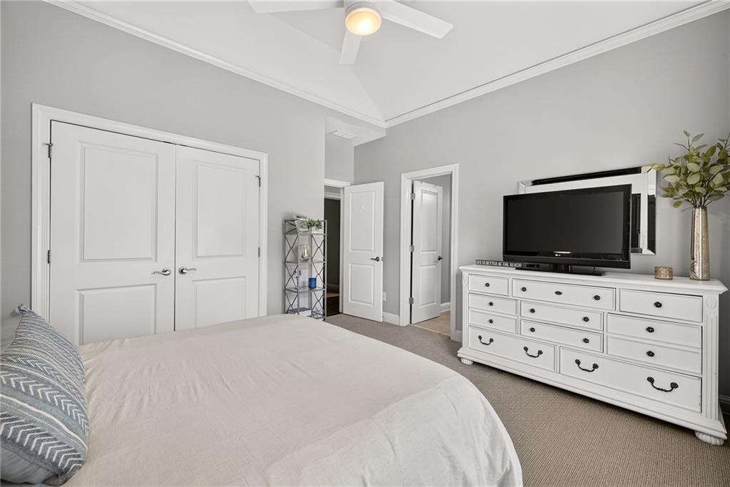 302 Moss Court