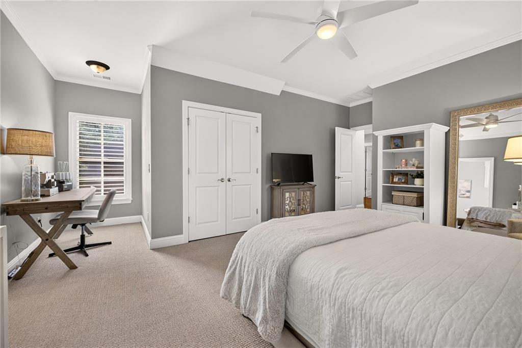 302 Moss Court