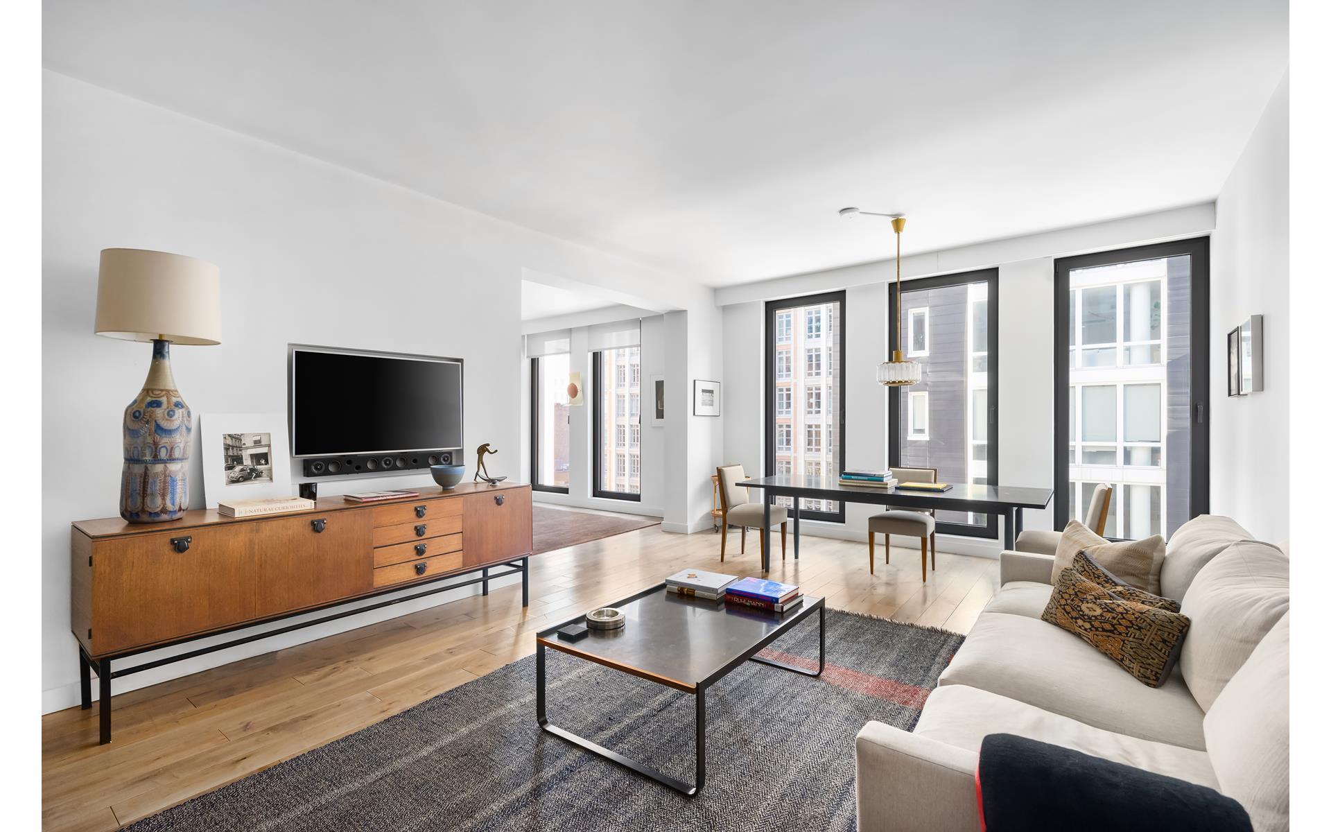 15 RENWICK Street 504