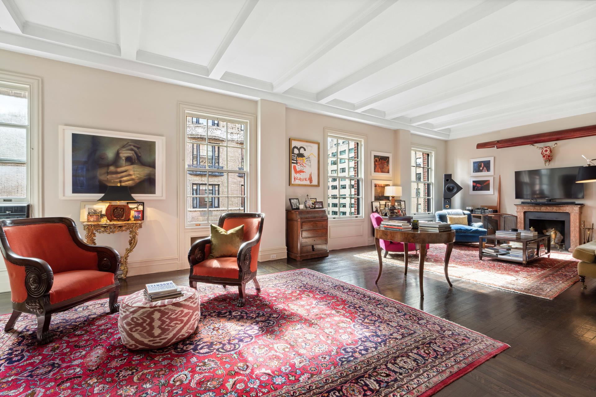 563 PARK Avenue 10E