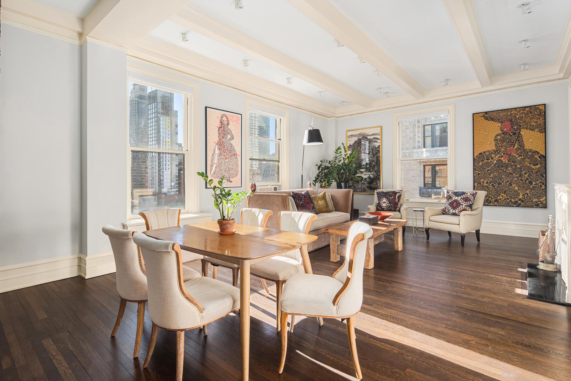 563 PARK Avenue 11E