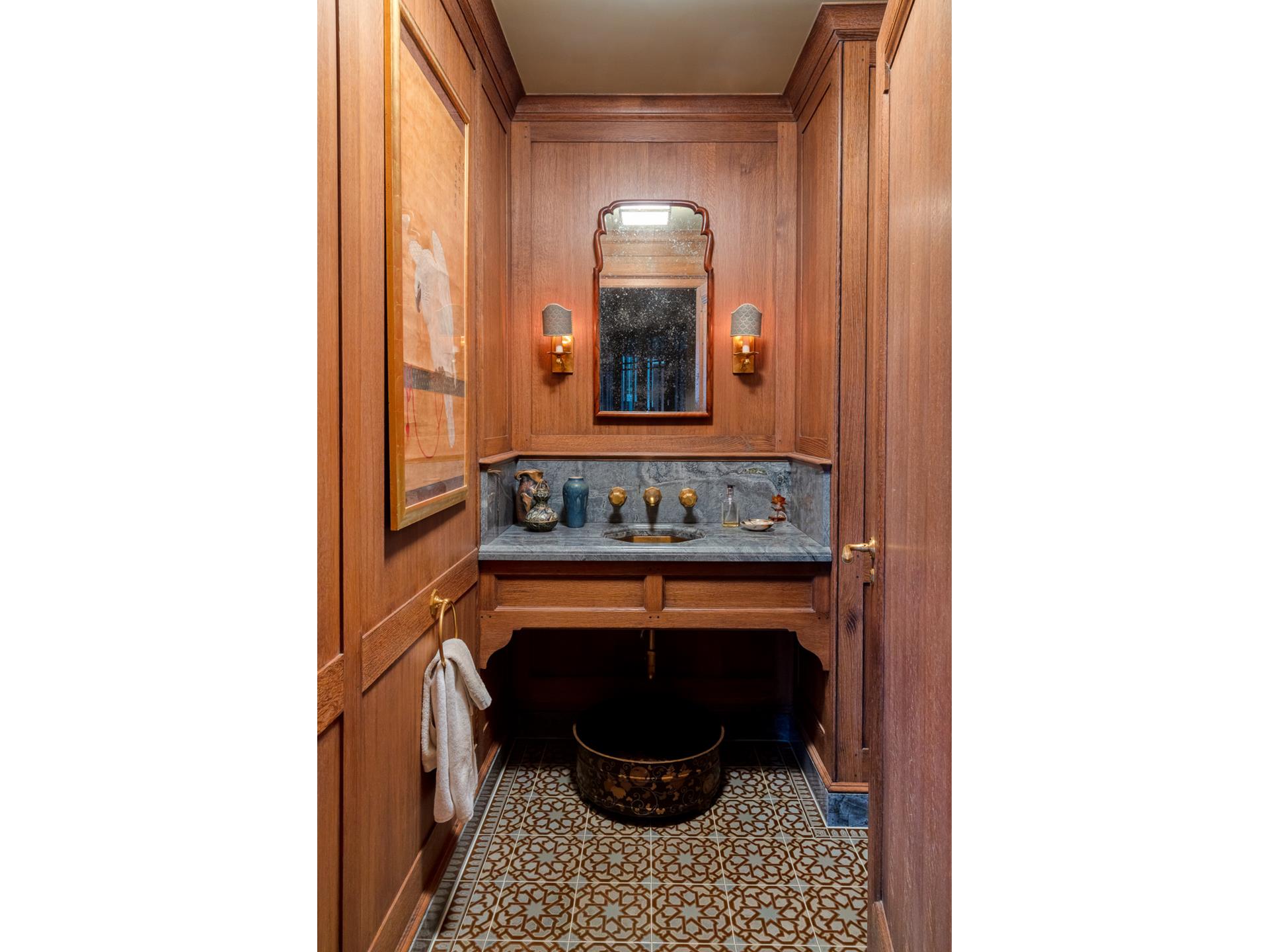 41 CENTRAL Park W 11A