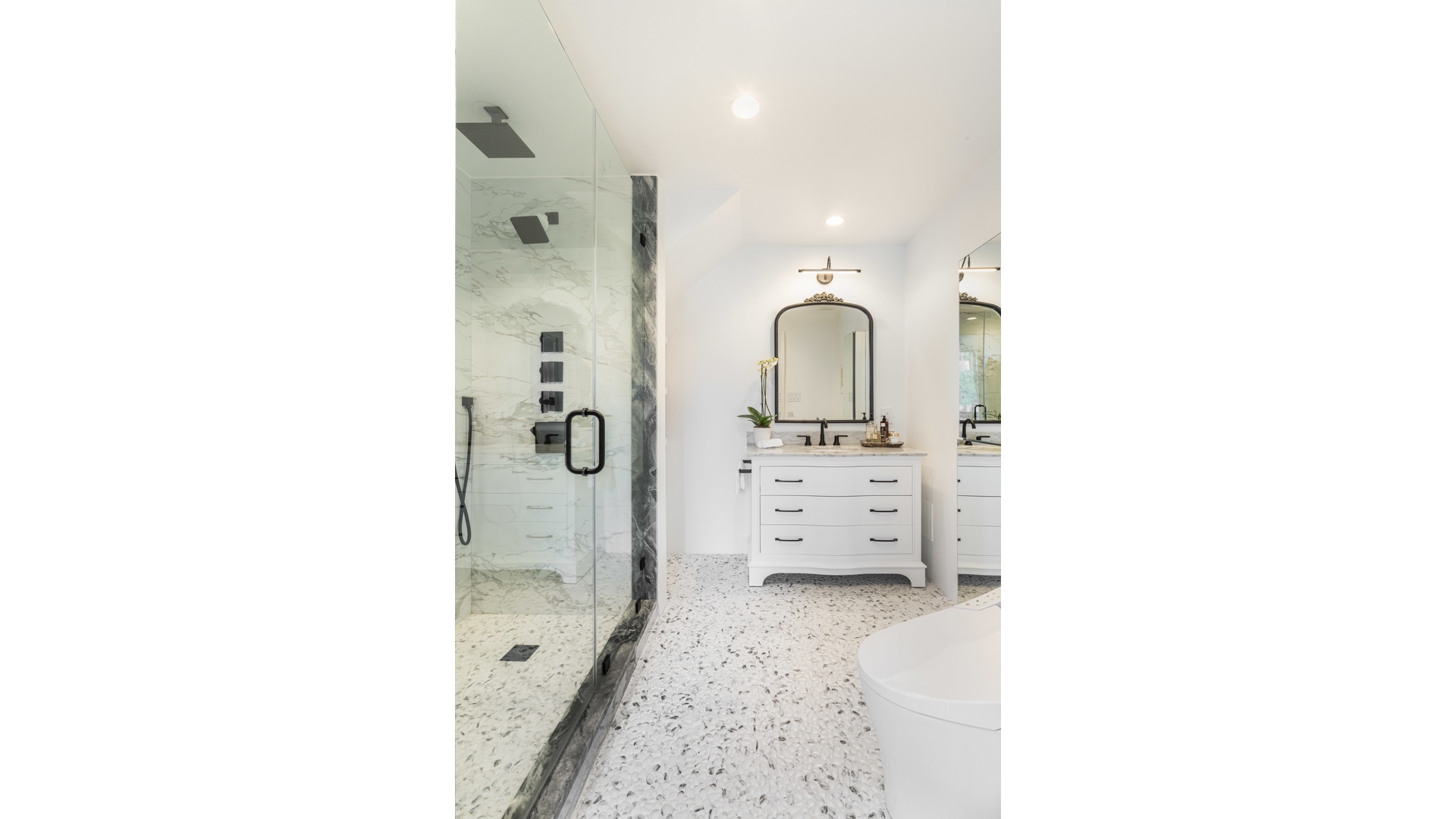 345 E 50TH Street PHB