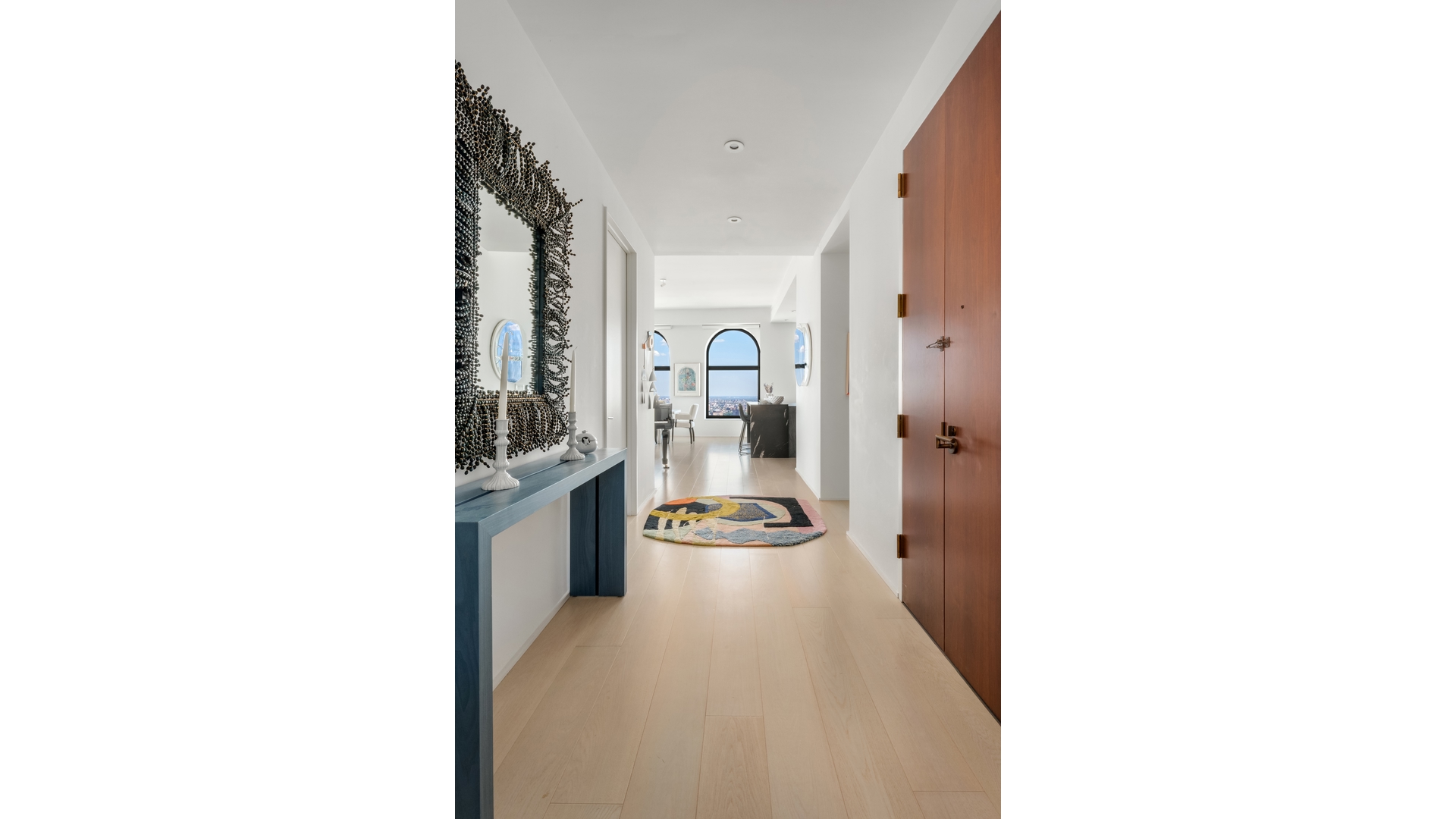 130 WILLIAM Street PH62A