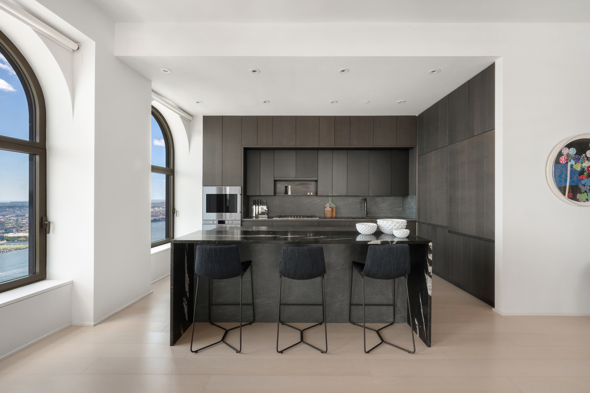 130 WILLIAM Street PH62A