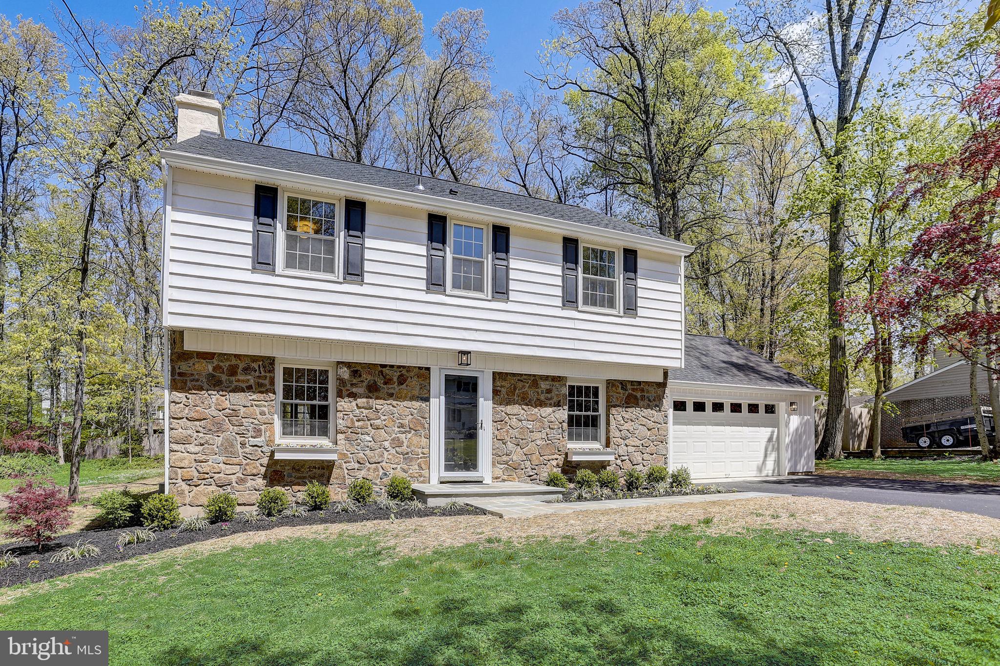 21 Summit Rd