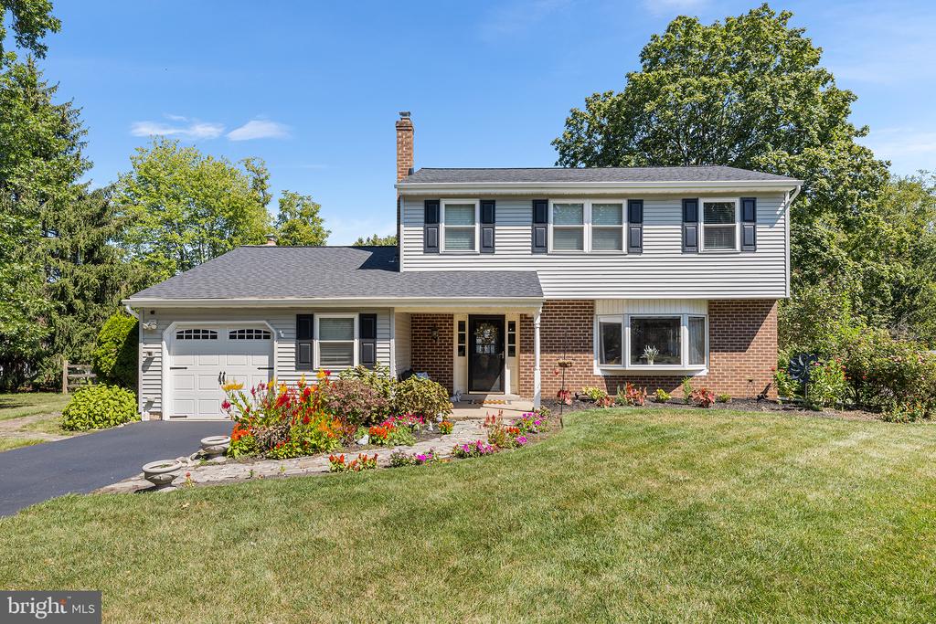 21 MEADOW GLEN ROAD